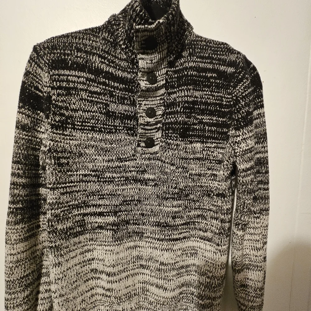 Express Monochrome Zip-Up Sweater